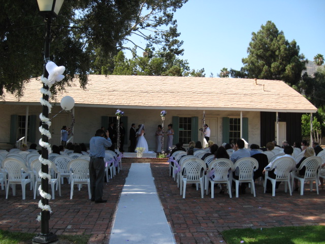 617x456 pixels (139K)